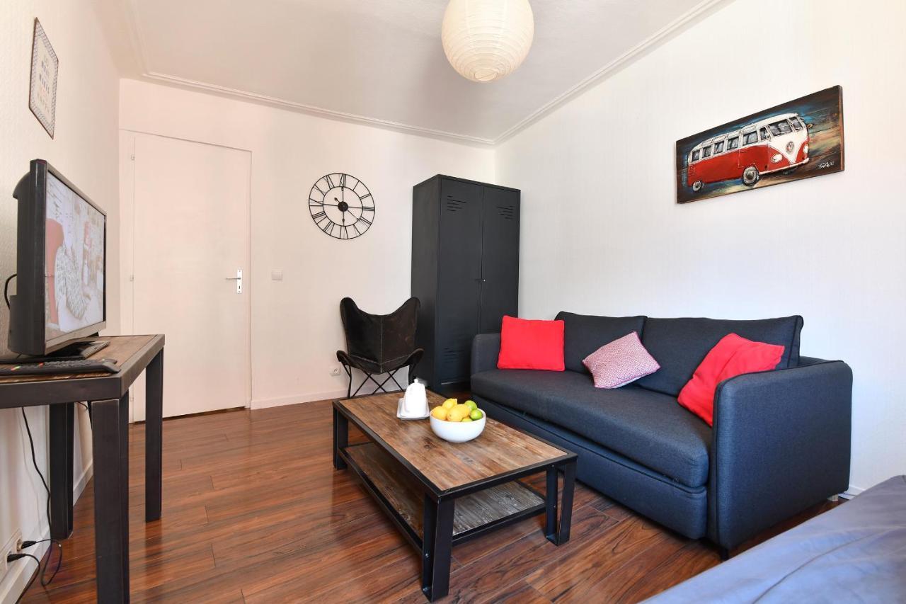 Les Cigognes Du Centre Apartment *